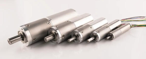 Slotless brushless coreless DC motor with low inertia and high efficiency for OEM applications